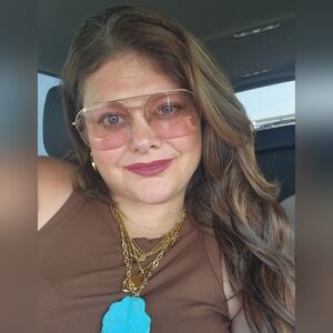 Meet your Posher, Sheridan